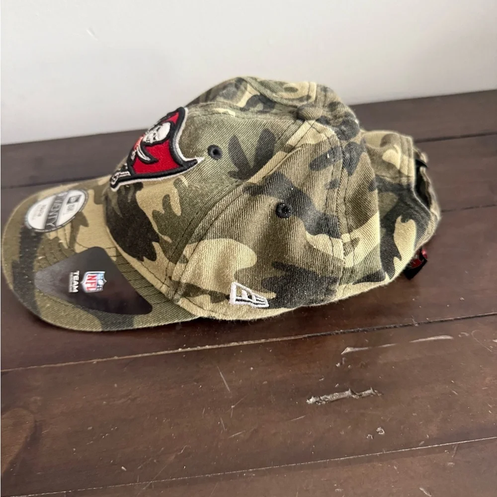 New Era Tampa Bay Buccaneers Camo 9TWENTY Youth Adjustable Hat NFL